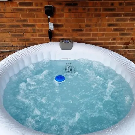 Nc23, Setup For Your Amazing & Relaxed + Free Parking + Free Fast Wifi Holiday home Leeds (West Yorkshire)